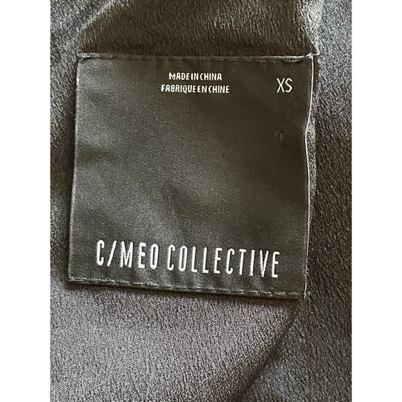 C/Meo Collective Romper - Picture 6 of 7